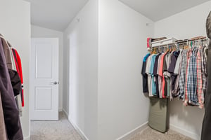 Lacey Dr-S0505-026.jpg