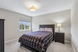 Lacey Dr-S0505-028.jpg
