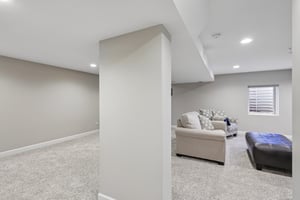 Lacey Dr-S0505-035.jpg