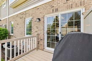 Lacey Dr-S0505-040.jpg