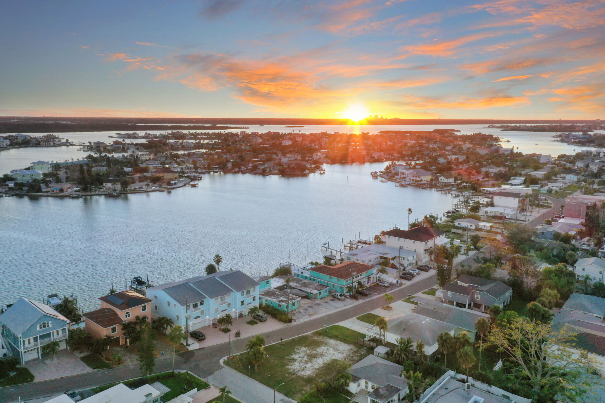 Front Drone Sunrise - DJI_0970 (1)