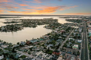 Front Drone Sunrise - DJI_0960 (1)