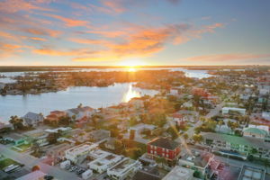 Front Drone Sunset - DJI_0980 (1)