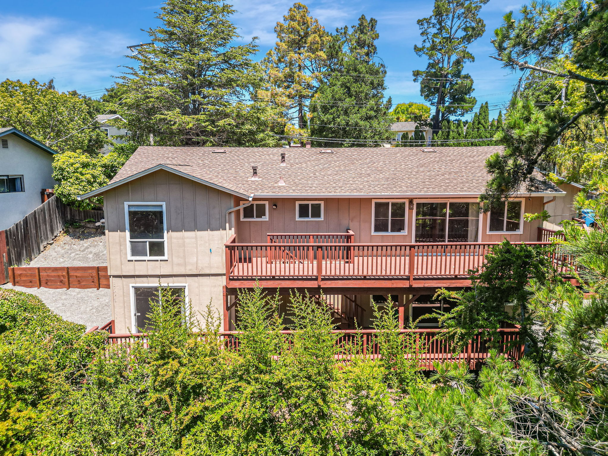 Nice aerial view of back of house