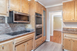 Built-in microwave, double ovens, pantry