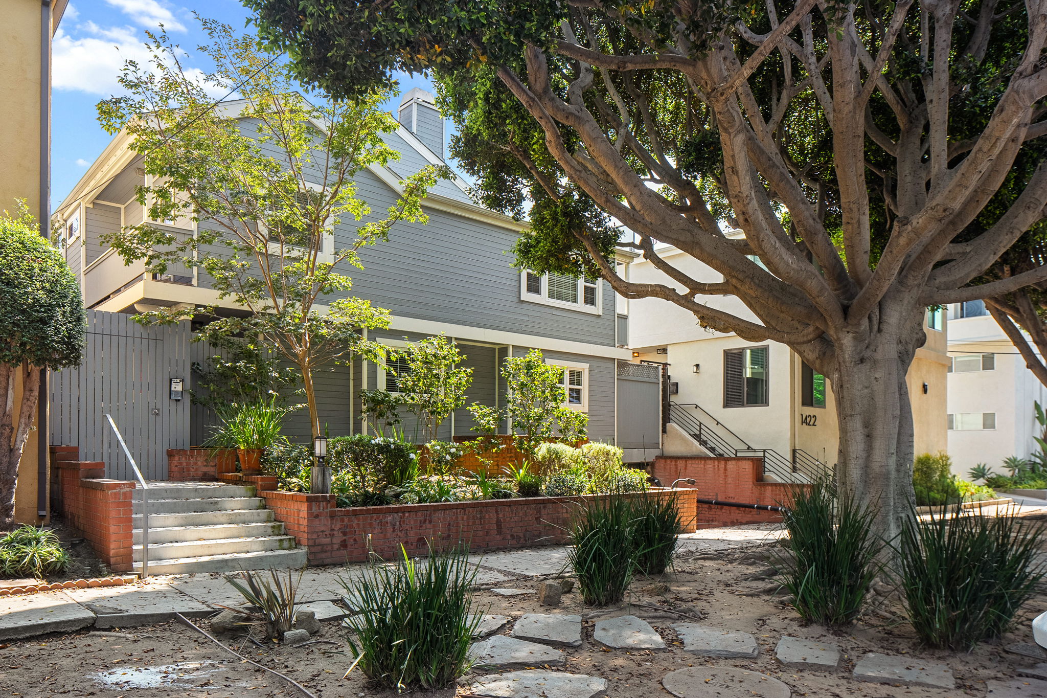 1426 California Avenue 1-1