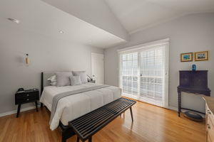 1426 California Avenue 1 warmed-27