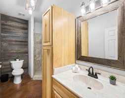  Photo 23