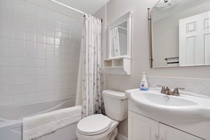  Photo 23