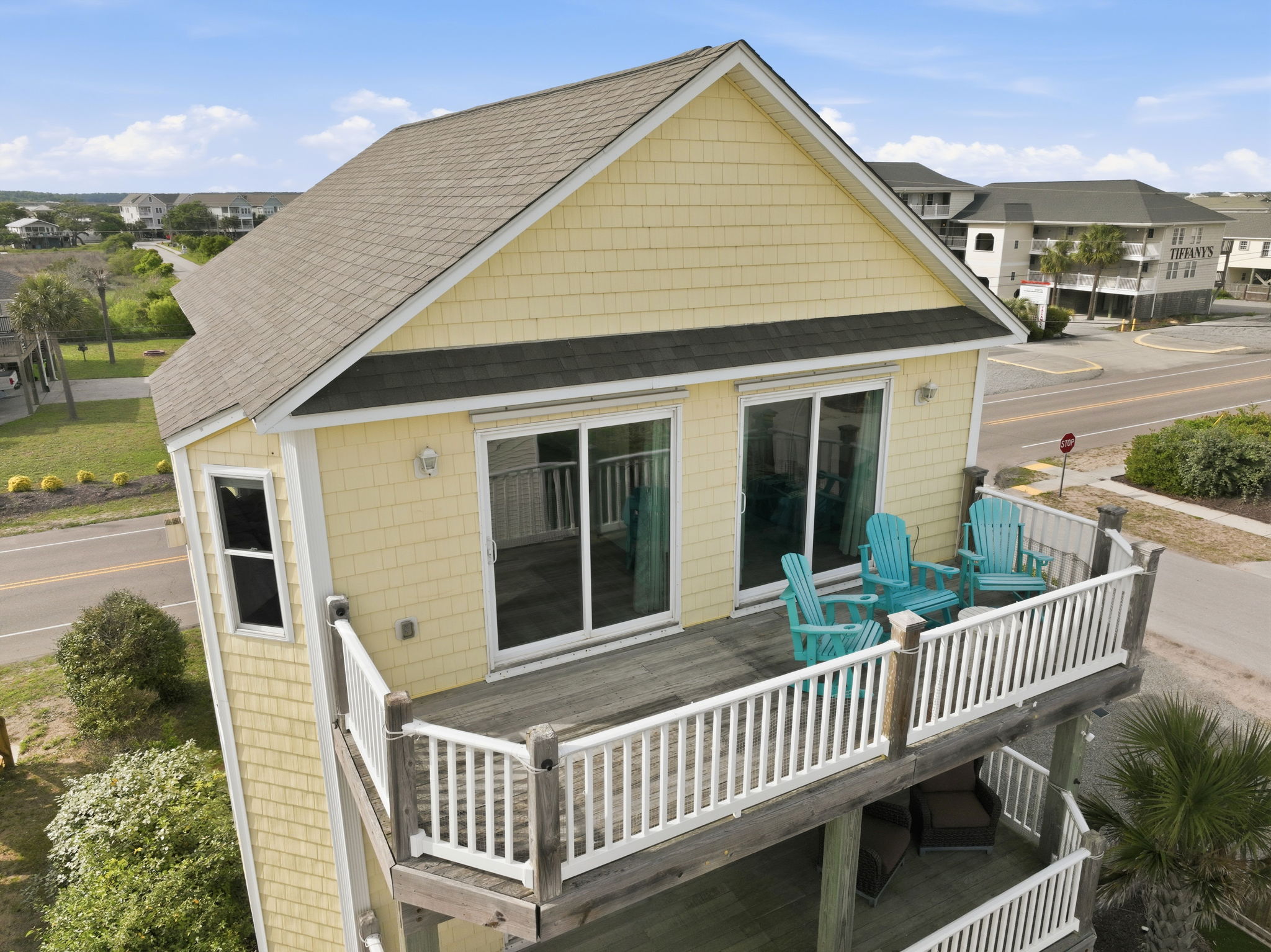 Upper Oceanside Deck