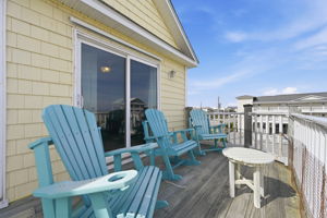 Upper Oceanside Deck