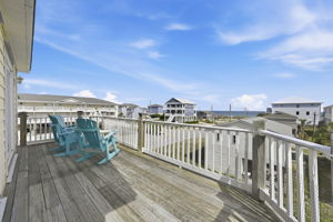 Upper Oceanside Deck