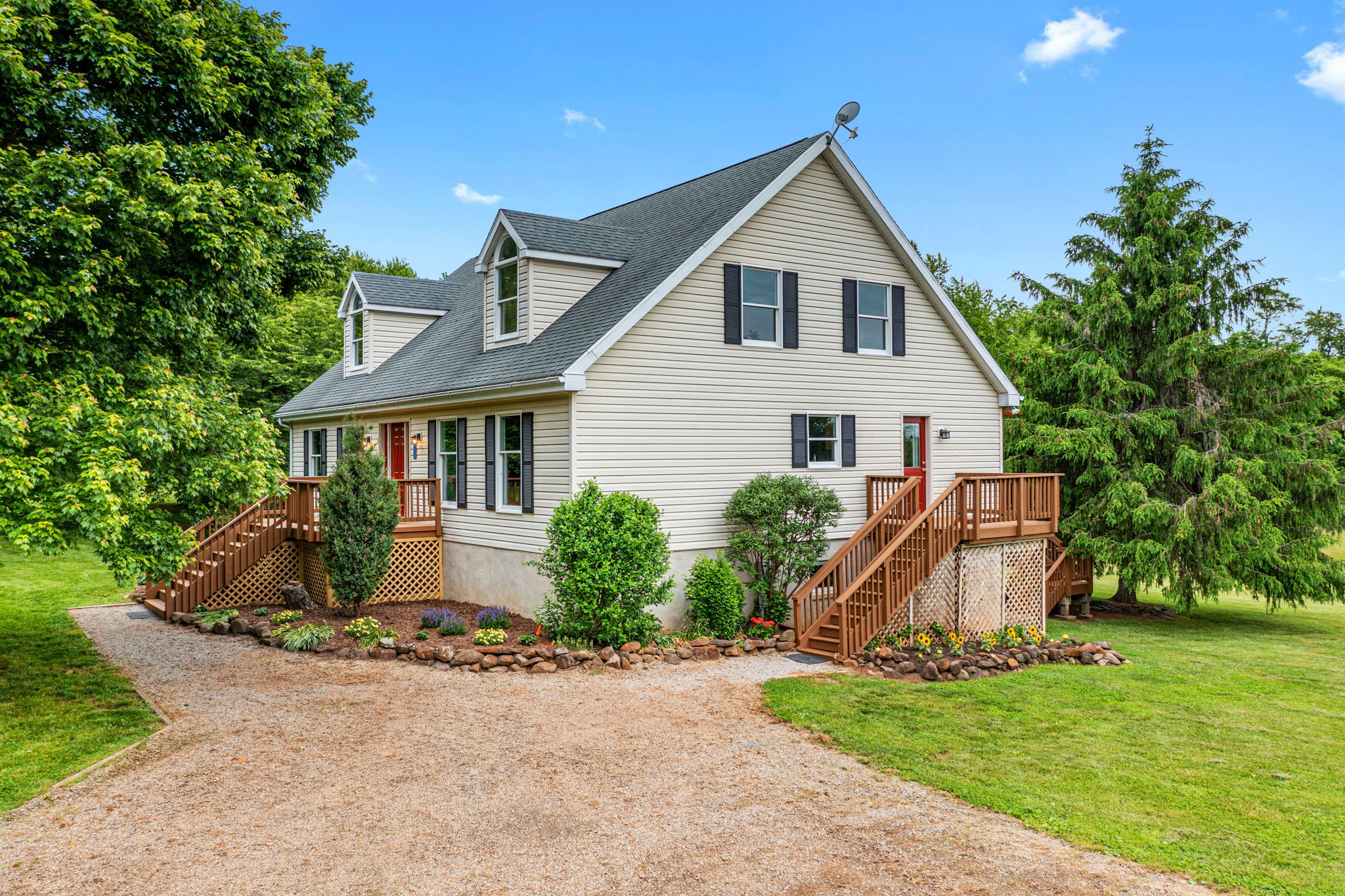 14260 Rehobeth Church Rd, Lovettsville, VA 20180 Absolute Altitude Llc.