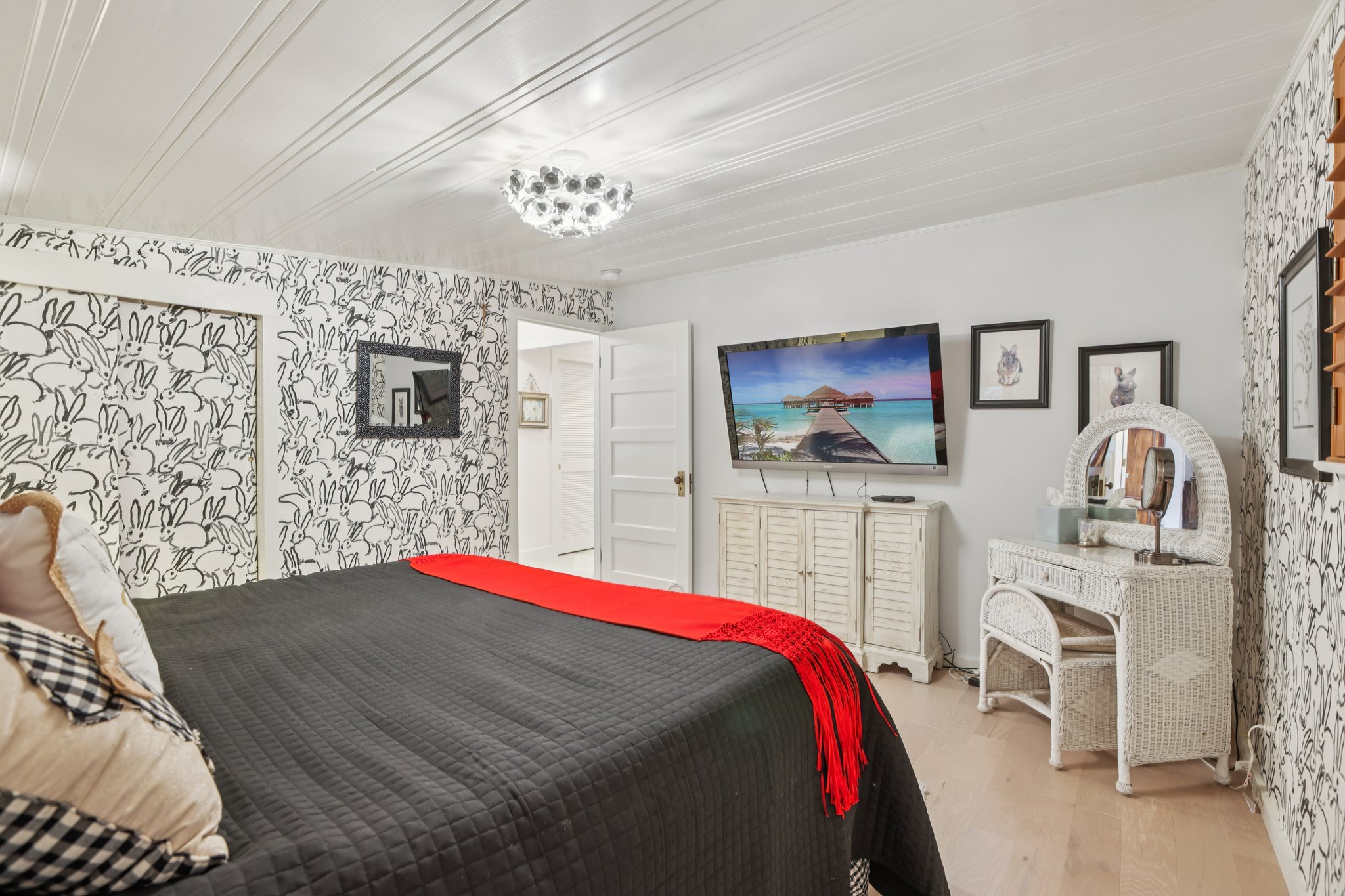 Laurel Rd-S2302-021.jpg