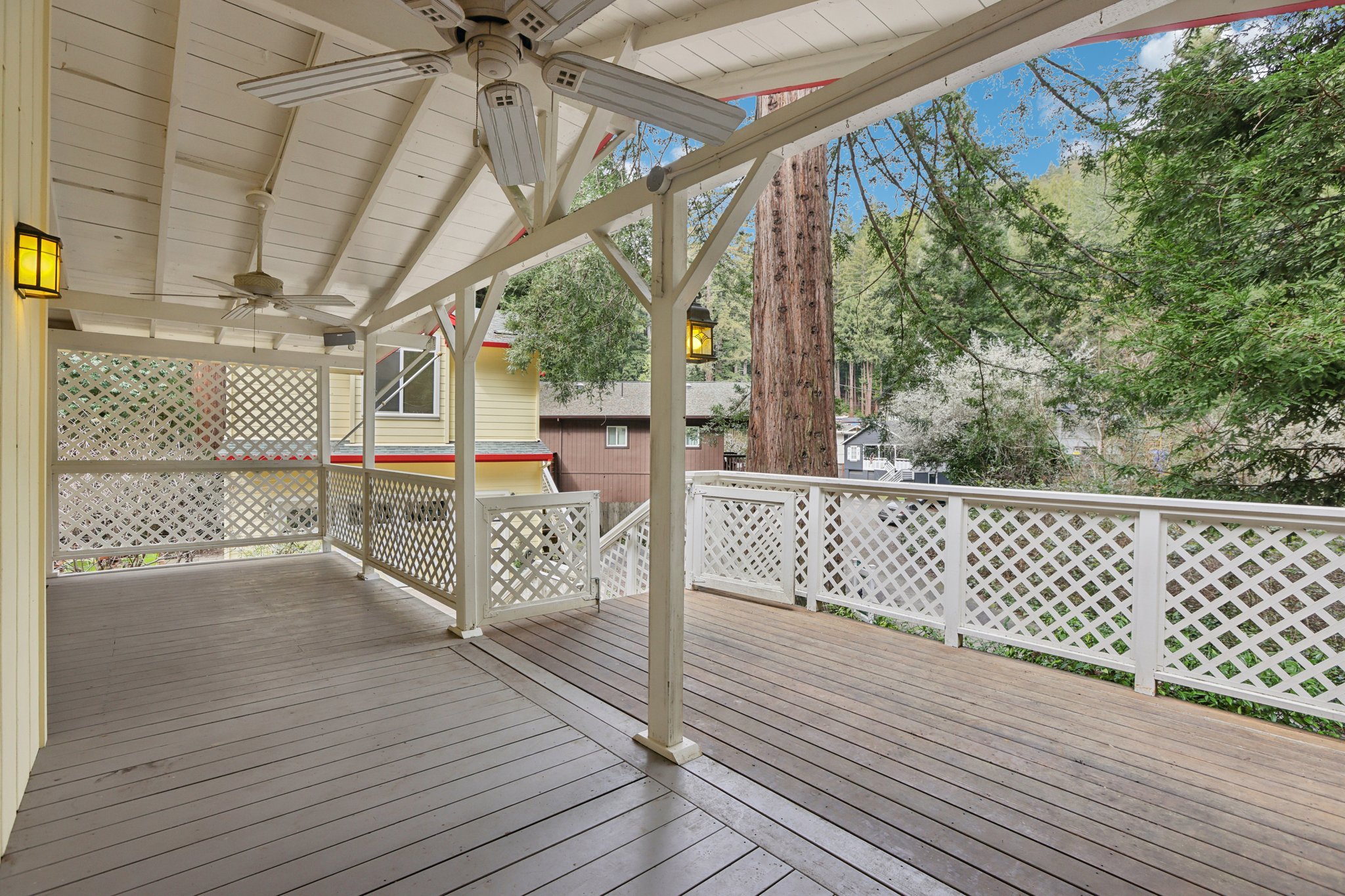 Laurel Rd-S2302-032.jpg