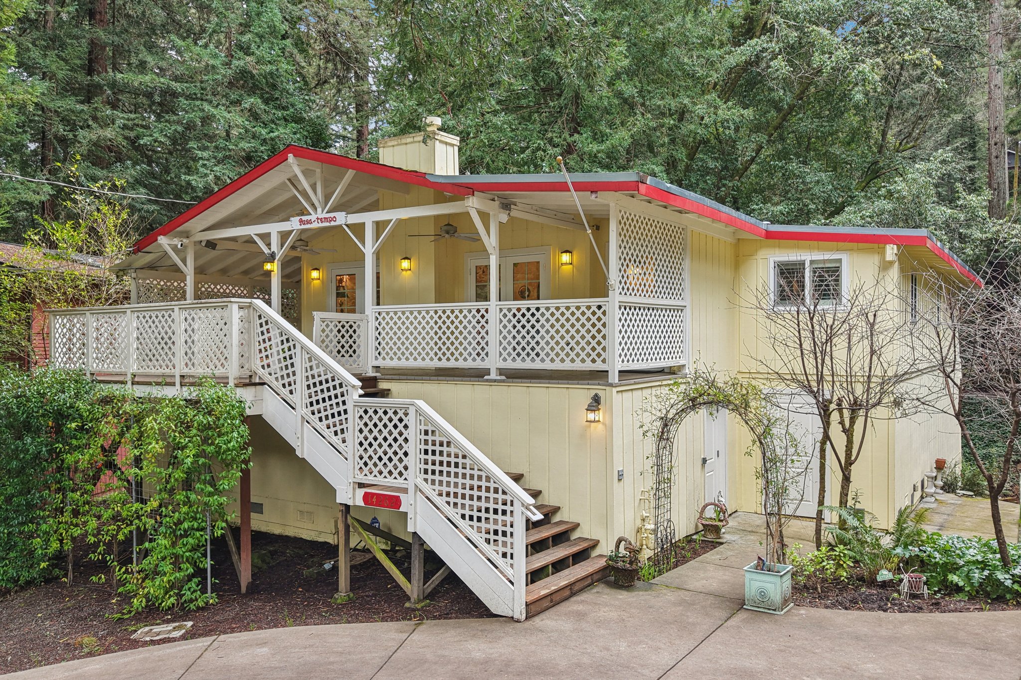 Laurel Rd-S2302-042.jpg