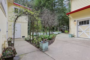 Laurel Rd-S2302-005.jpg