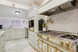 Laurel Rd-S2302-011.jpg