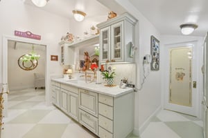 Laurel Rd-S2302-012.jpg