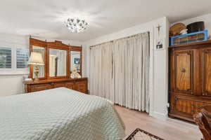 Laurel Rd-S2302-031.jpg