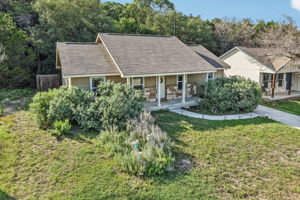 1427 Bonnyview Dr-d-002