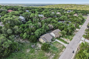 1427 Bonnyview Dr-d-005