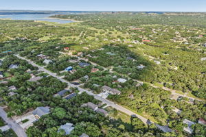 1427 Bonnyview Dr-d-011