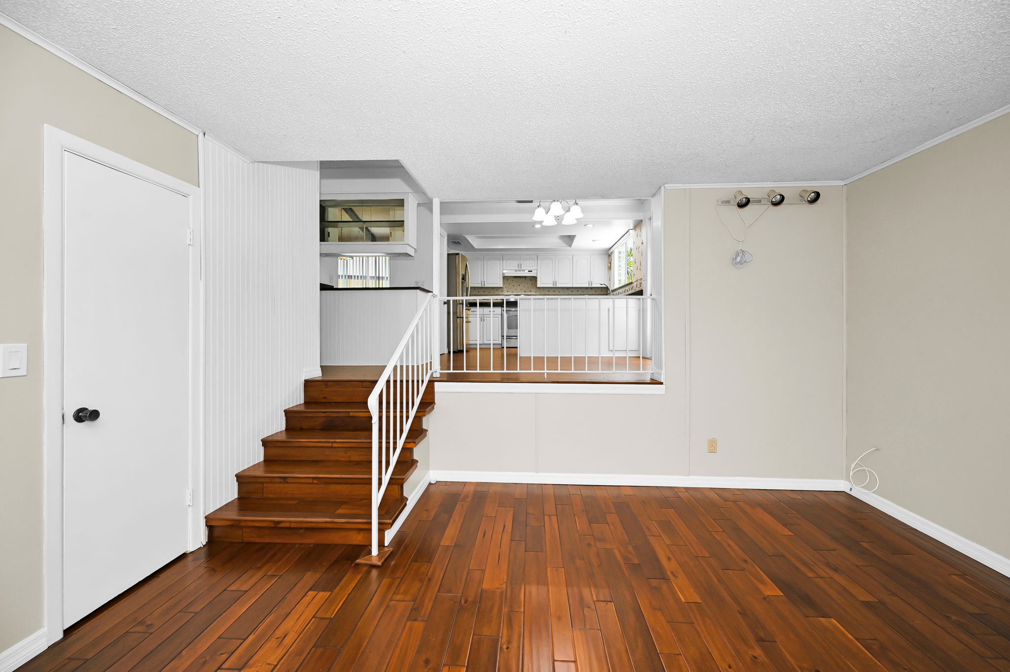 Family Room4