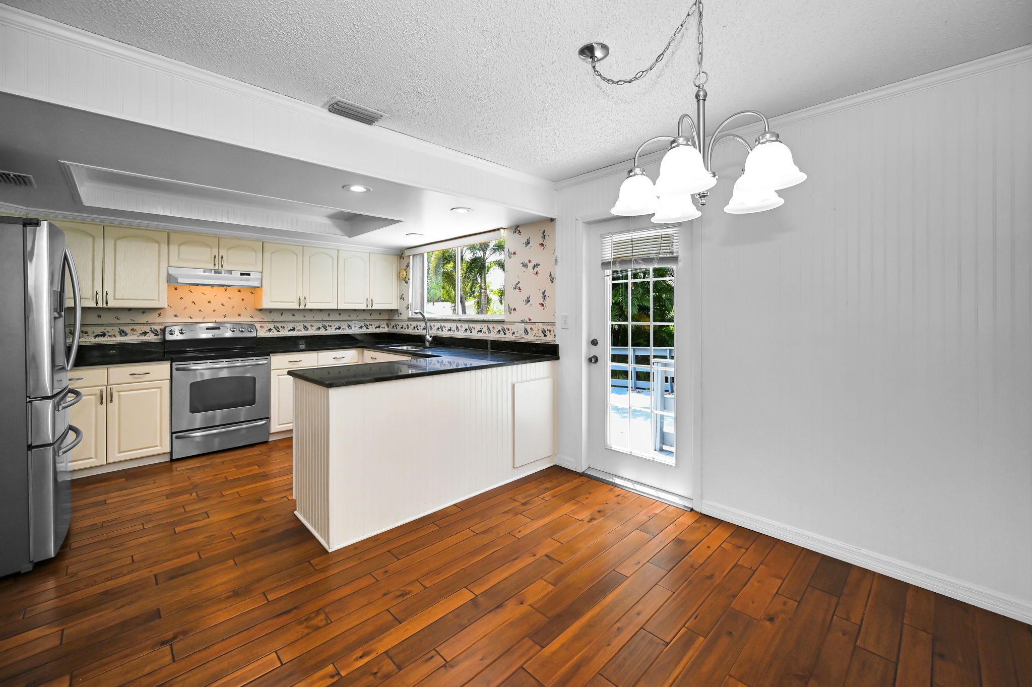 Kitchen10