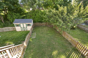  Photo 32