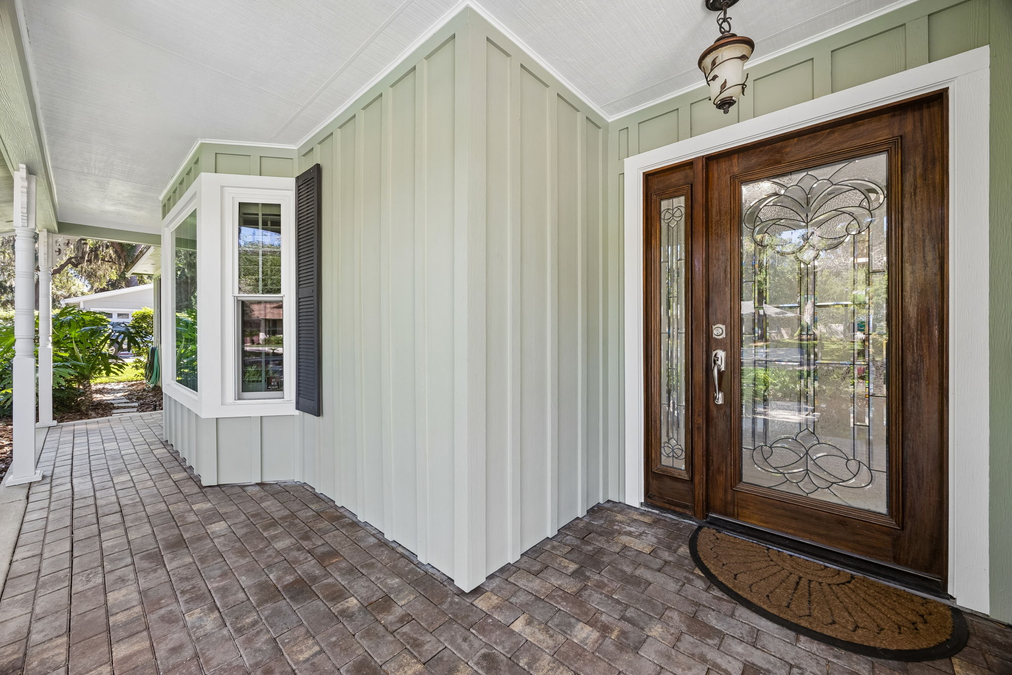 Front Entry Detail