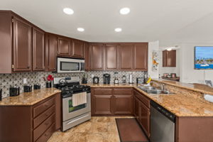 14280 Legacy Ln-38