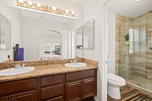 14280 Legacy Ln-18