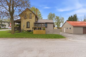  Photo 41
