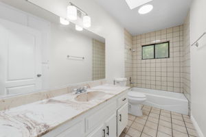 10.sharedbath