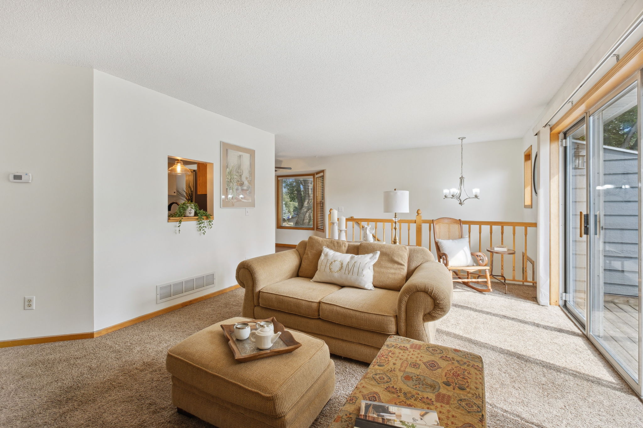 01_Interior