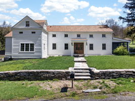  Photo 0