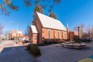  Photo 47