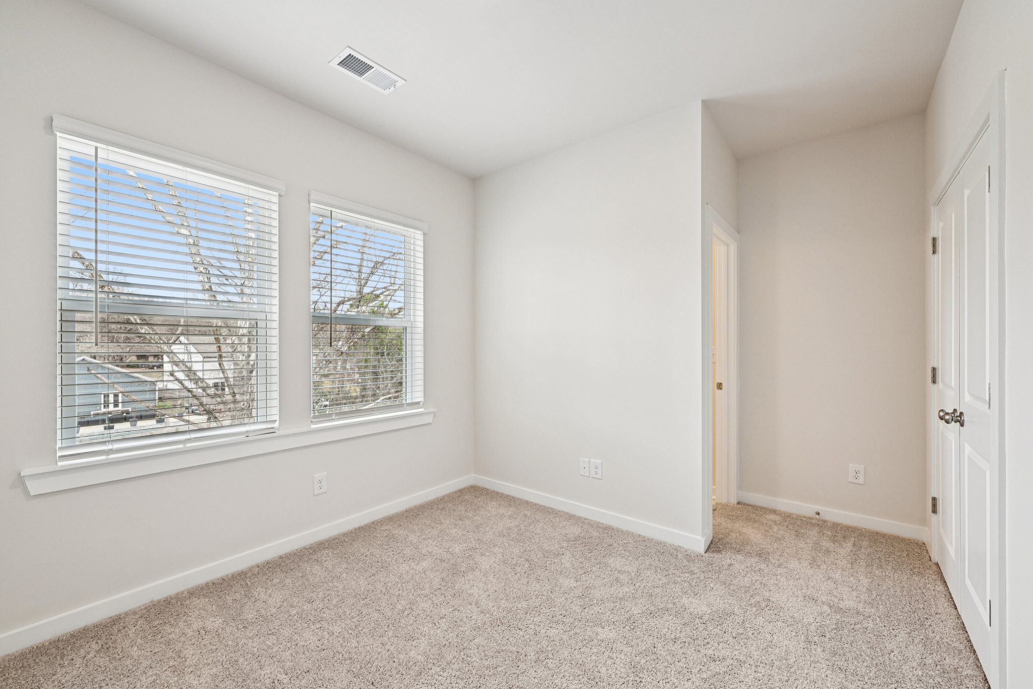 Lithium Ln-S0301-024.jpg