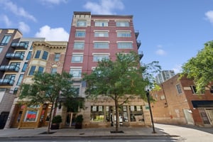1429 N Wells St 502_001.jpg