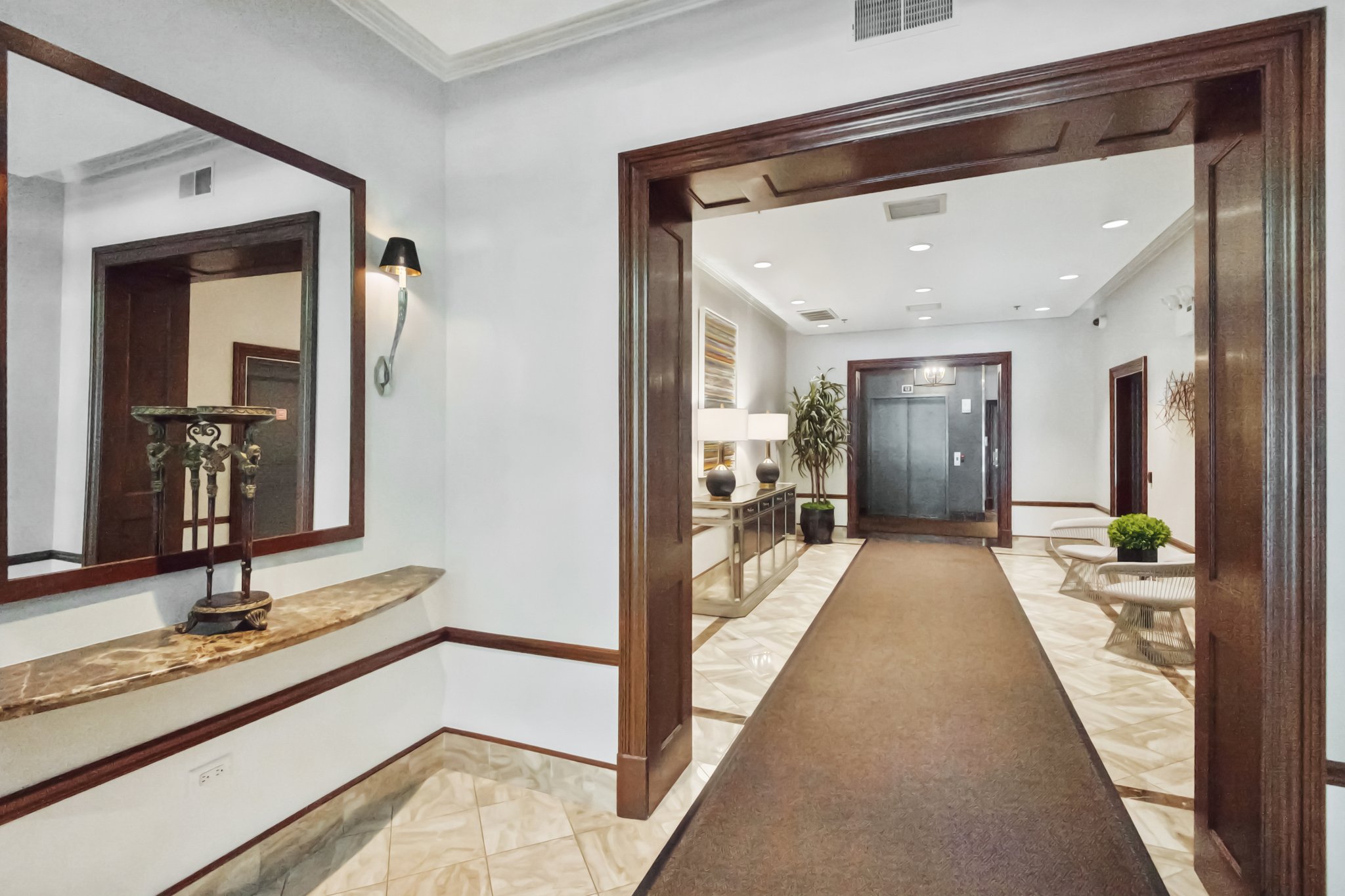 1436 - 1429 N Wells St 502_001.jpg