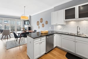 1436 - 1429 N Wells St 502_013.jpg