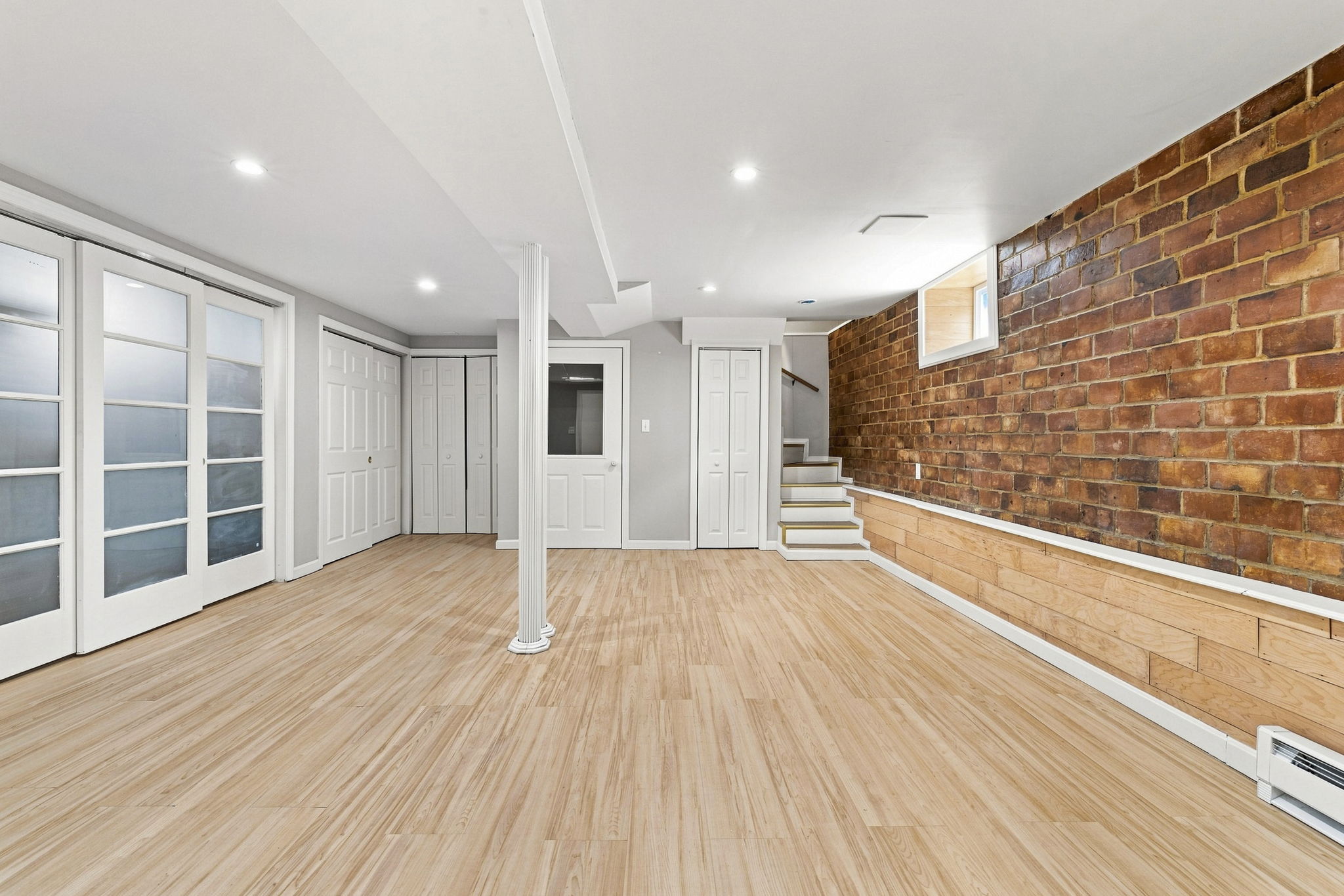  Photo 62