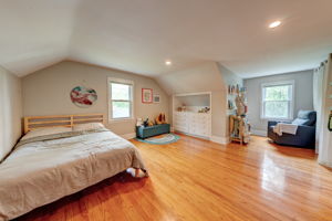  Photo 47