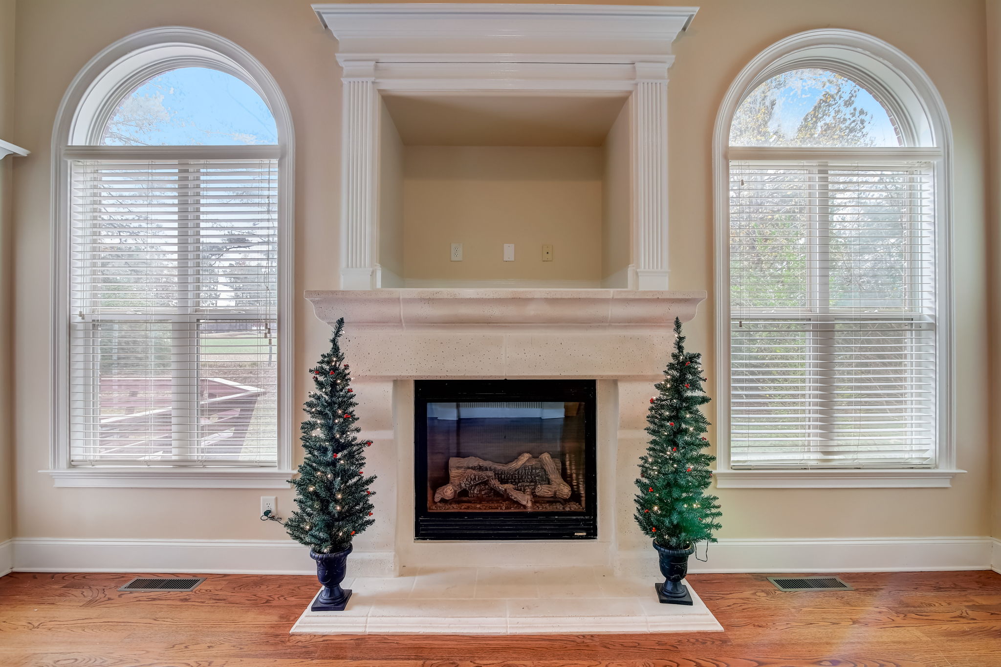 Crystal Lake Blvd-020