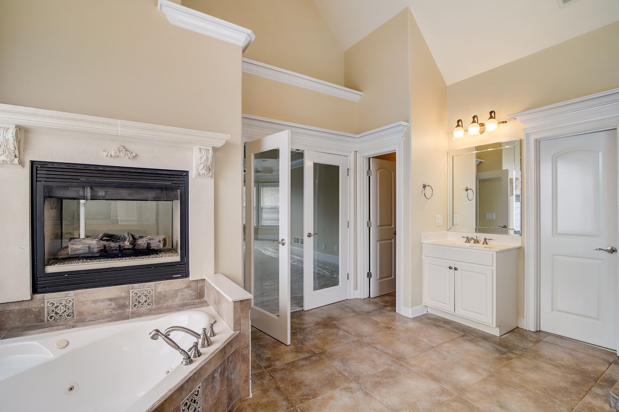 Crystal Lake Blvd-037