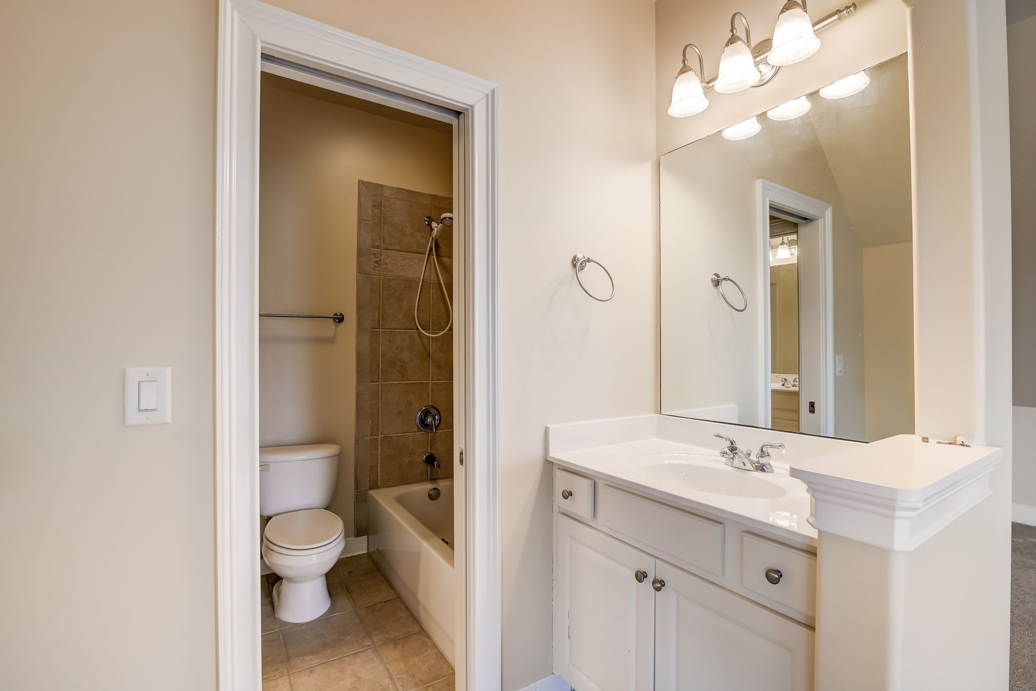 Crystal Lake Blvd-046