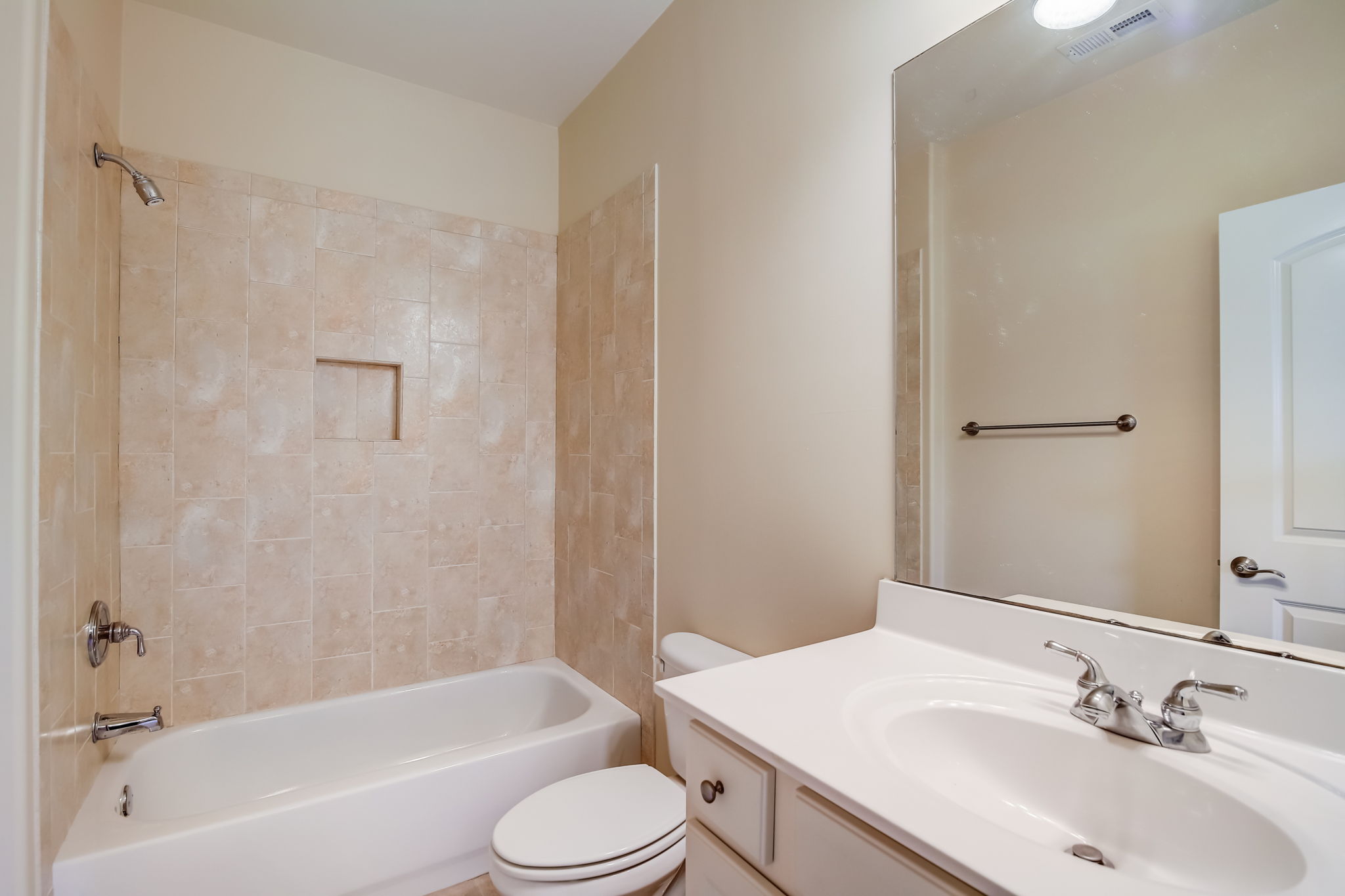 Crystal Lake Blvd-051