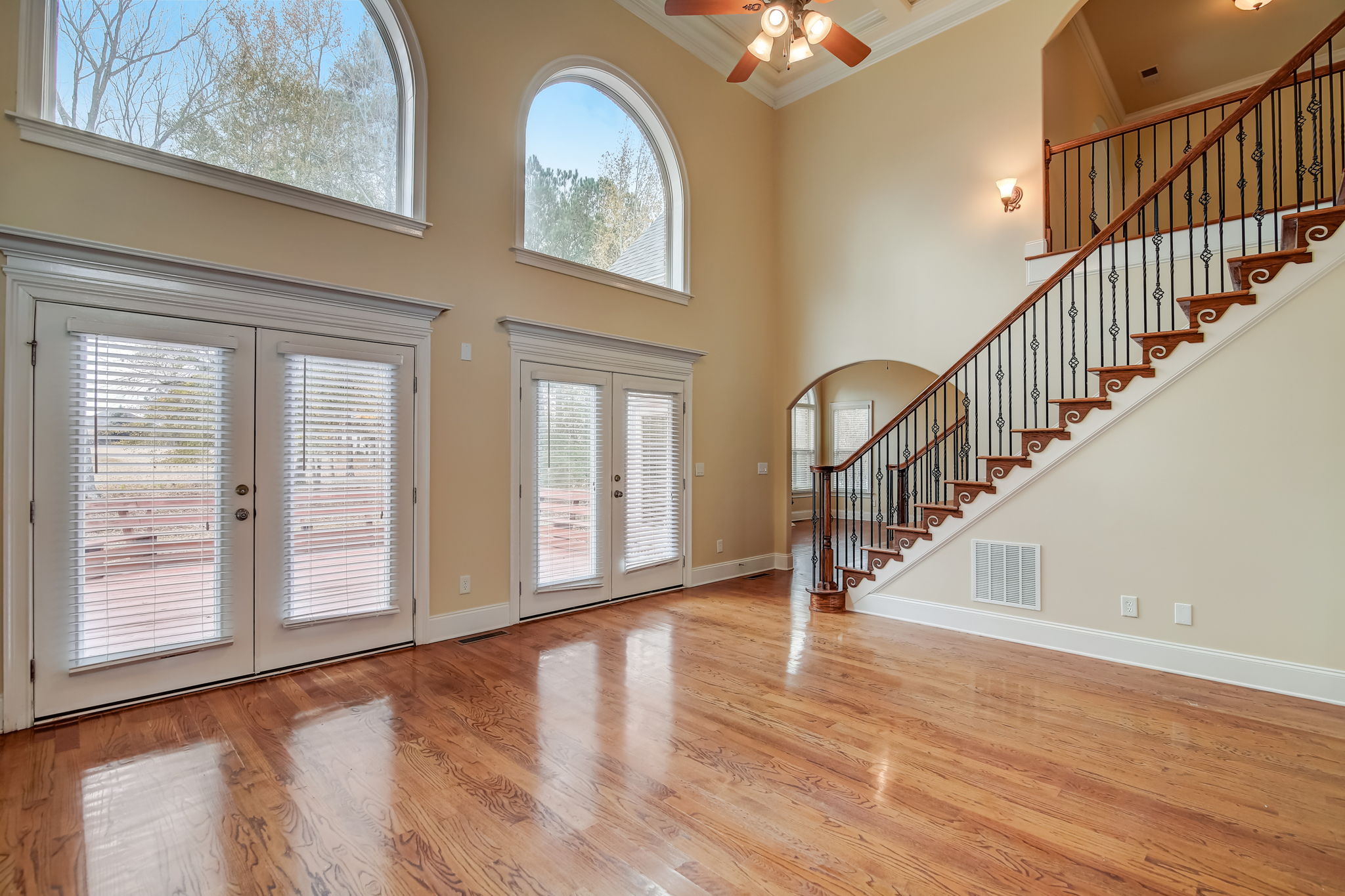 Crystal Lake Blvd-014