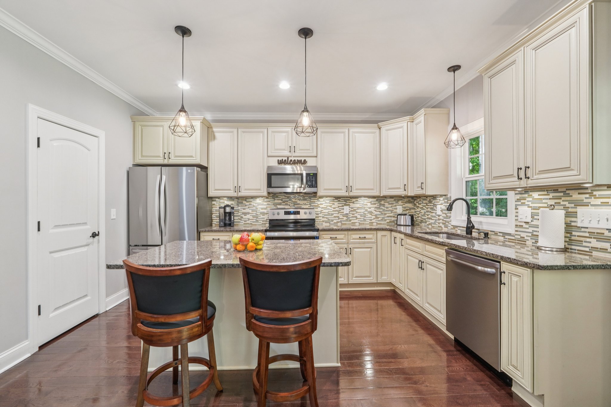 Fremont Loop-S1504-017.jpg